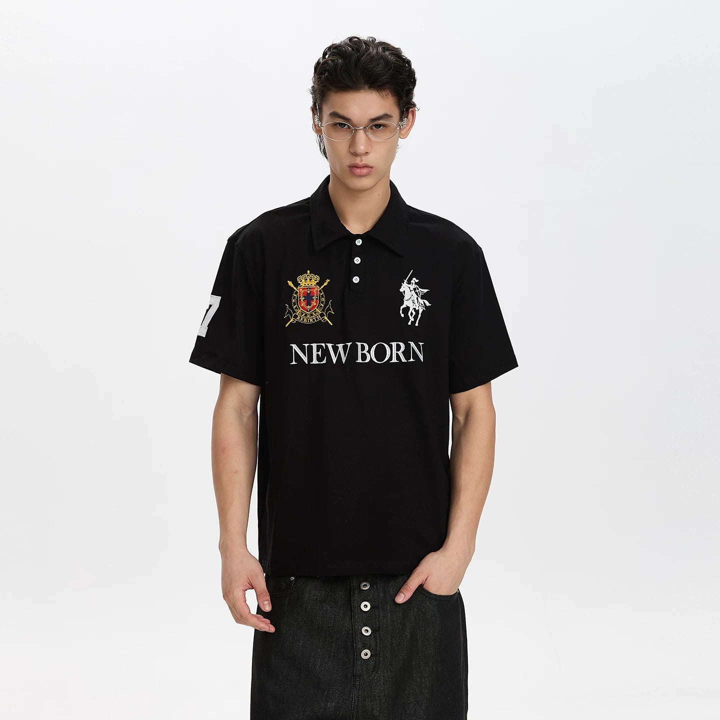A PUEE Retro Alphabet Front Shoulder Embroidered Polo Shirt