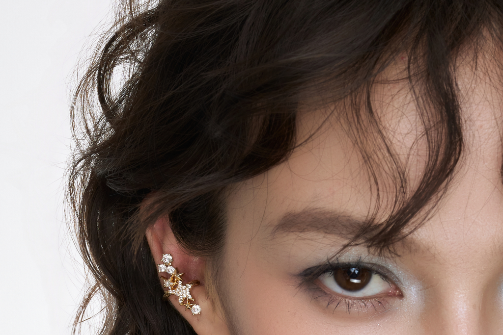 SUMIYAKI Temperament Is Full of Diamond Ear Clips
