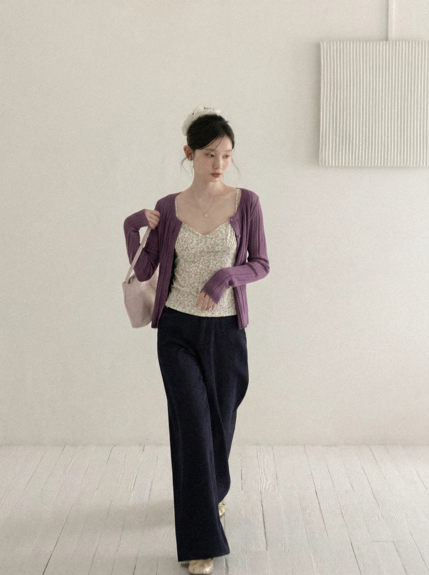 Cantonstory Floral Slim Sling Vest
