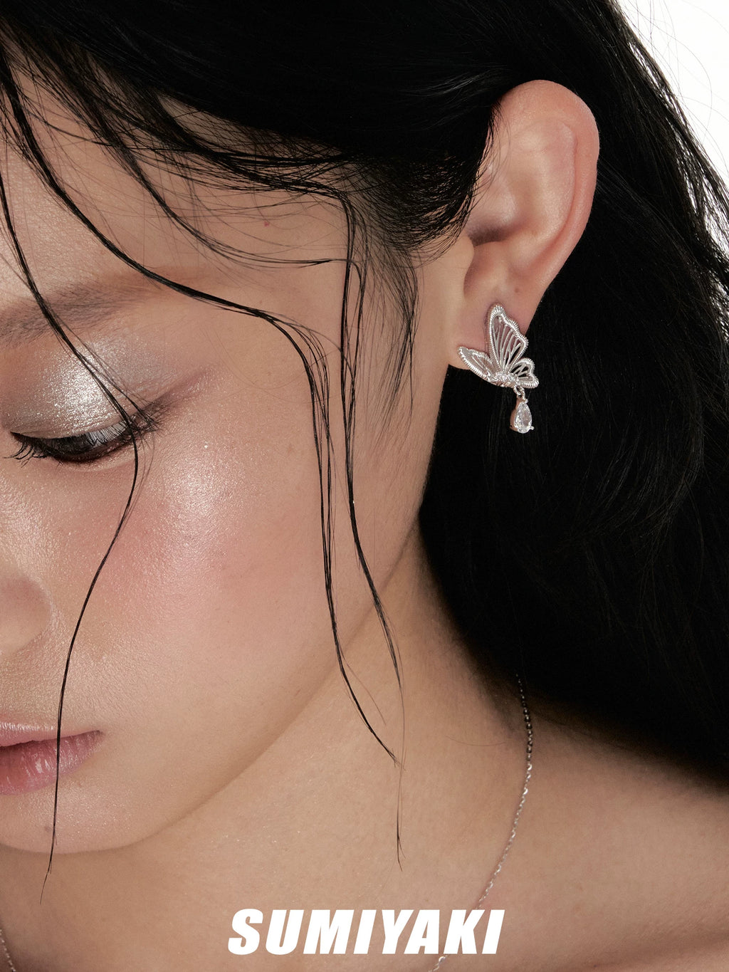 SUMIYAKI Niche Butterfly Earrings