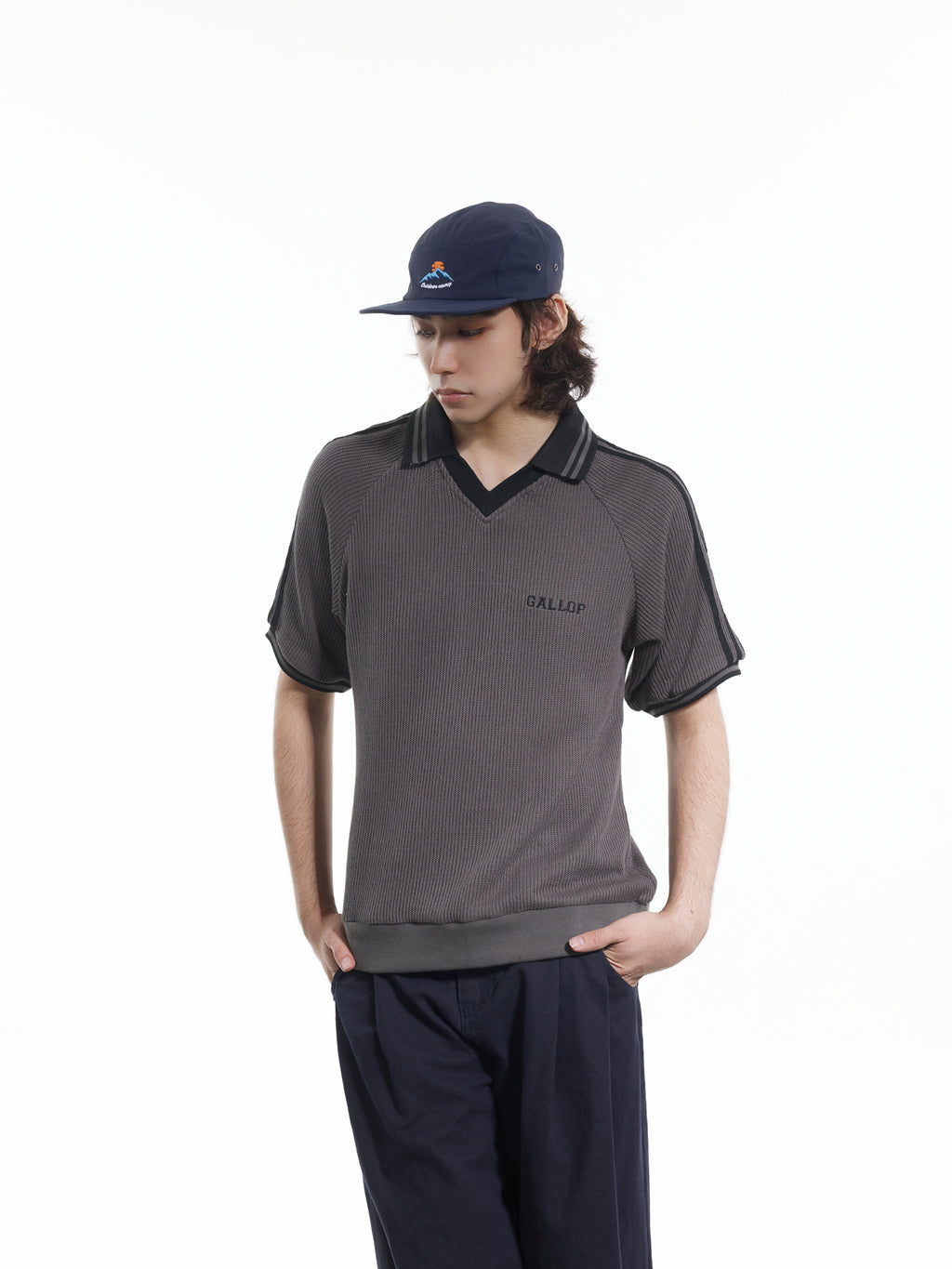 BTSG contrasting webbing striped flip V-neck short-sleeved Tee