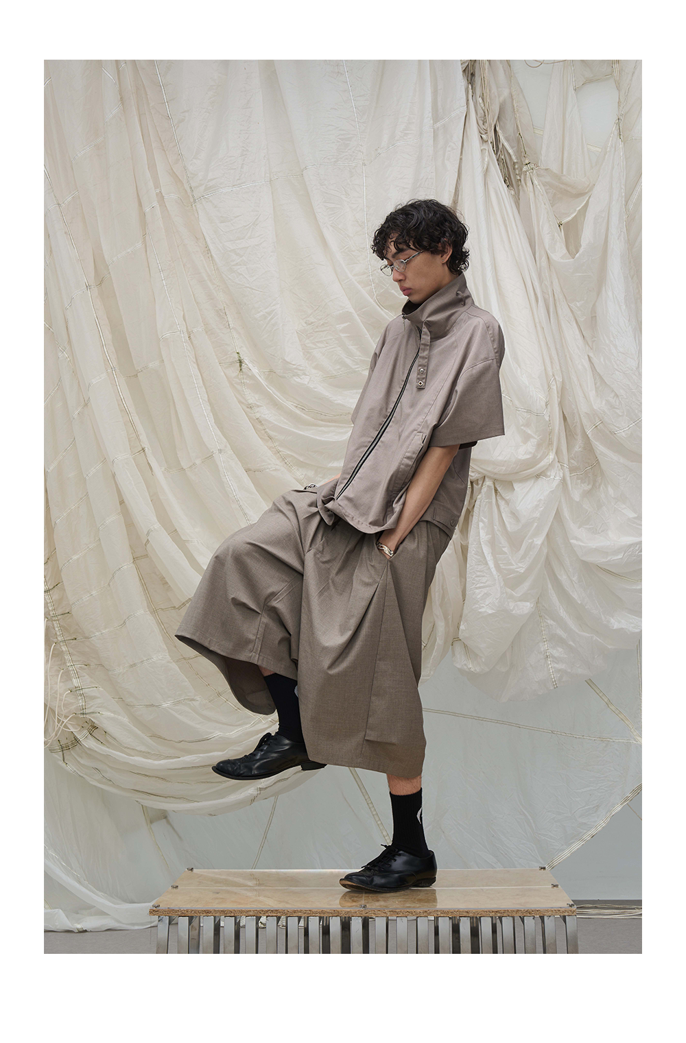 RELABEL Vintage Simple Splicing Line Loose Shirt