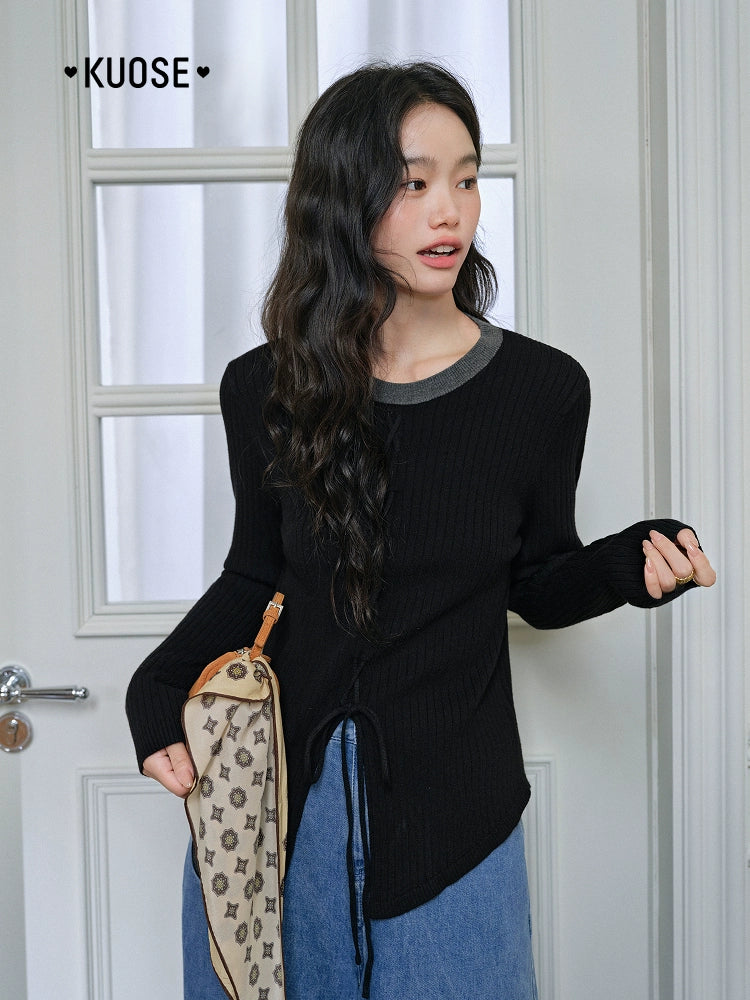 Kuose Contrasting Straps Knitted Slim-fit Sweater