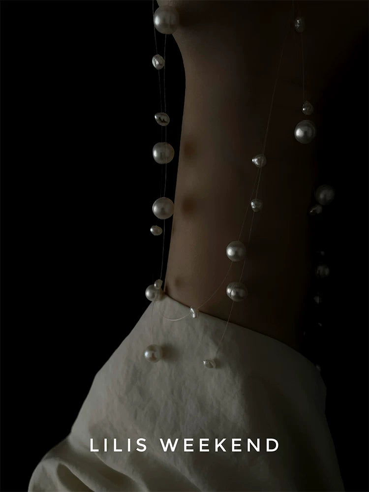 Lilis Weekend Triple Floating Pearl Niche Necklace