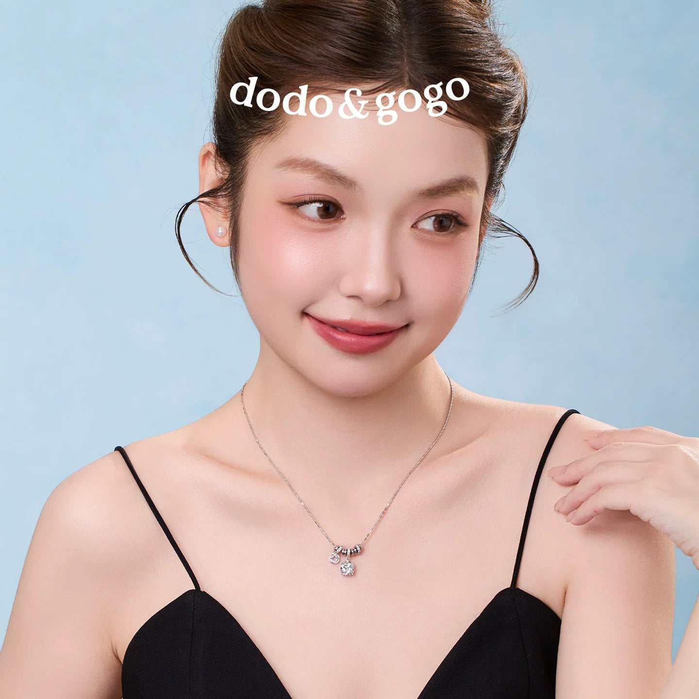 DODOGOGO Streamer Entanglement Necklace