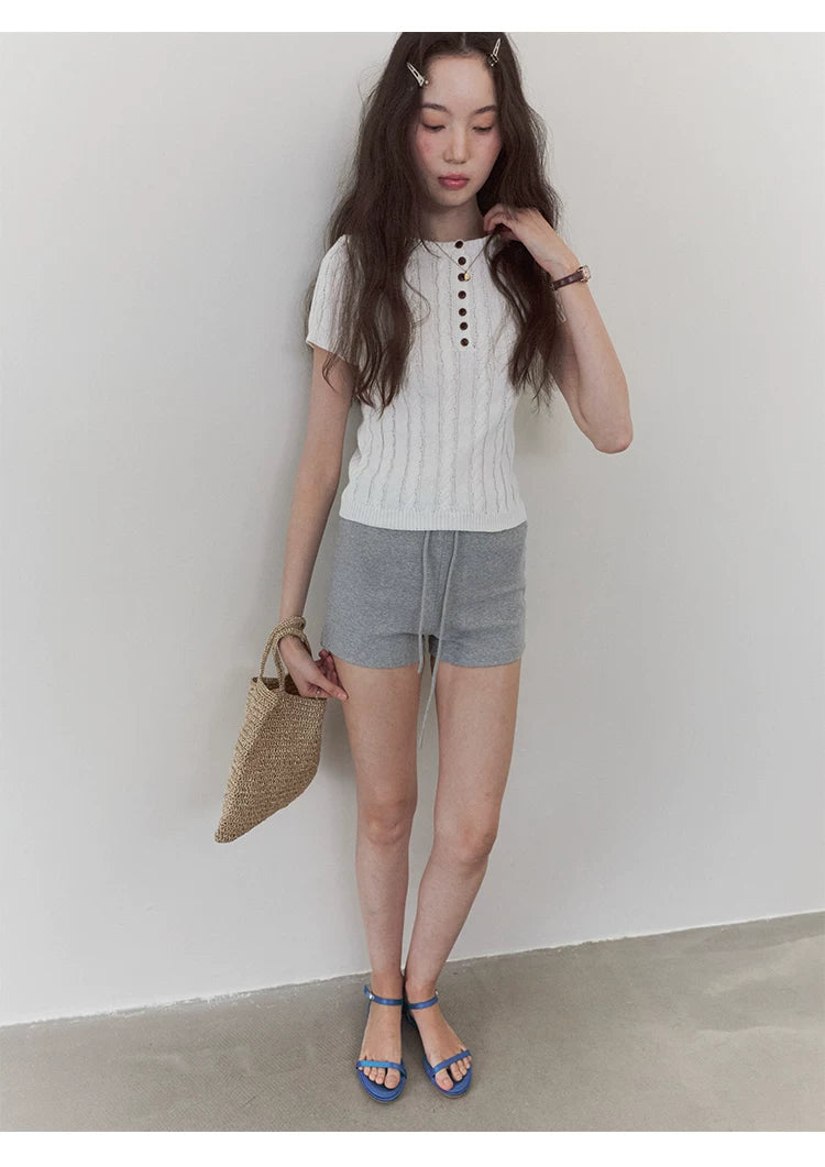 VOOE Slim and Thin Twist Casual Tee