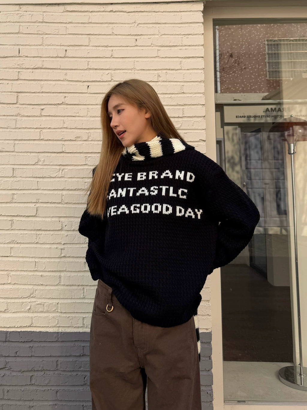 CCYE English Alphabet Crew Neck Knitted Sweater