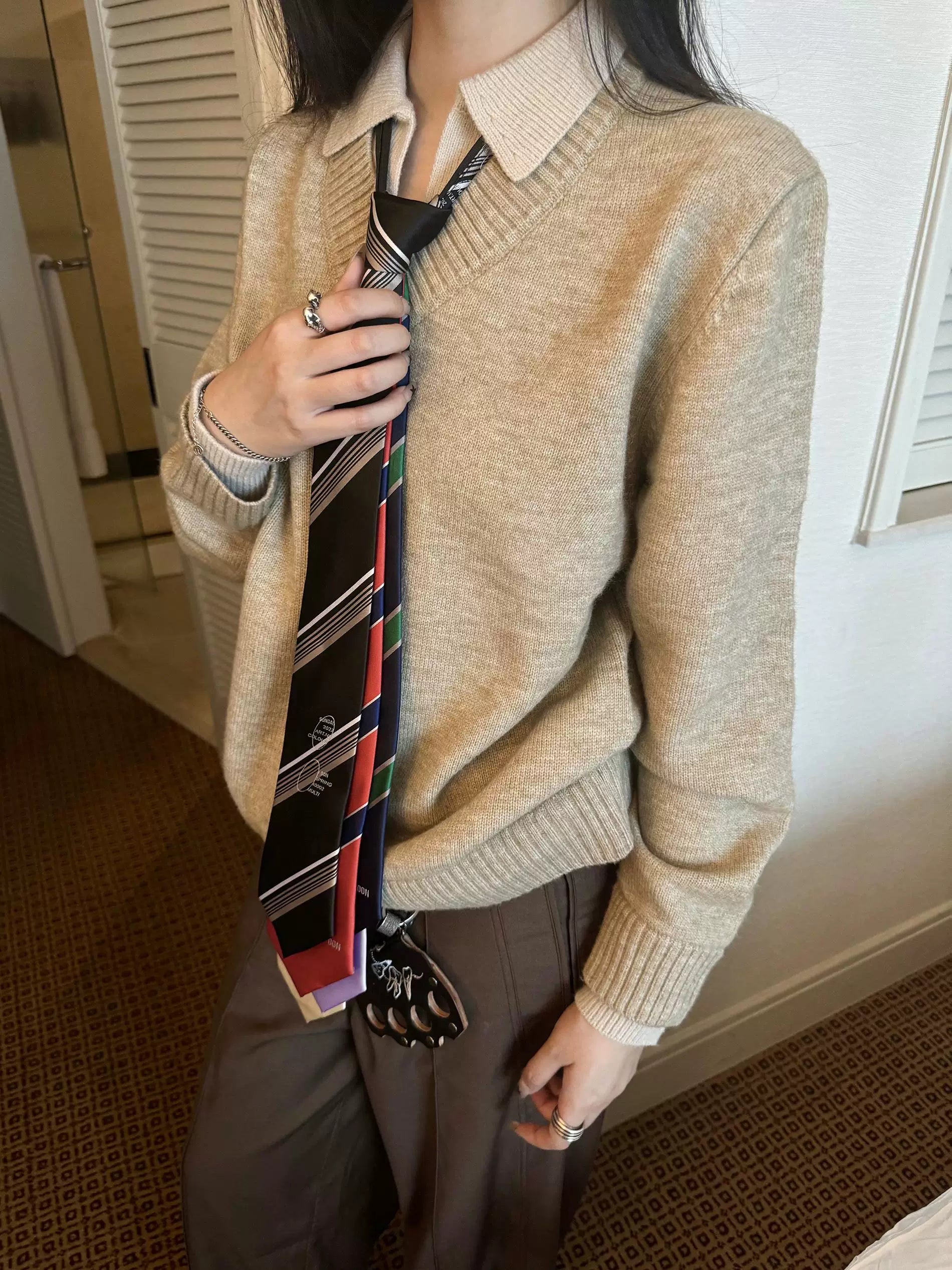 Stay The Night Fake Two V-Neck Sweaters