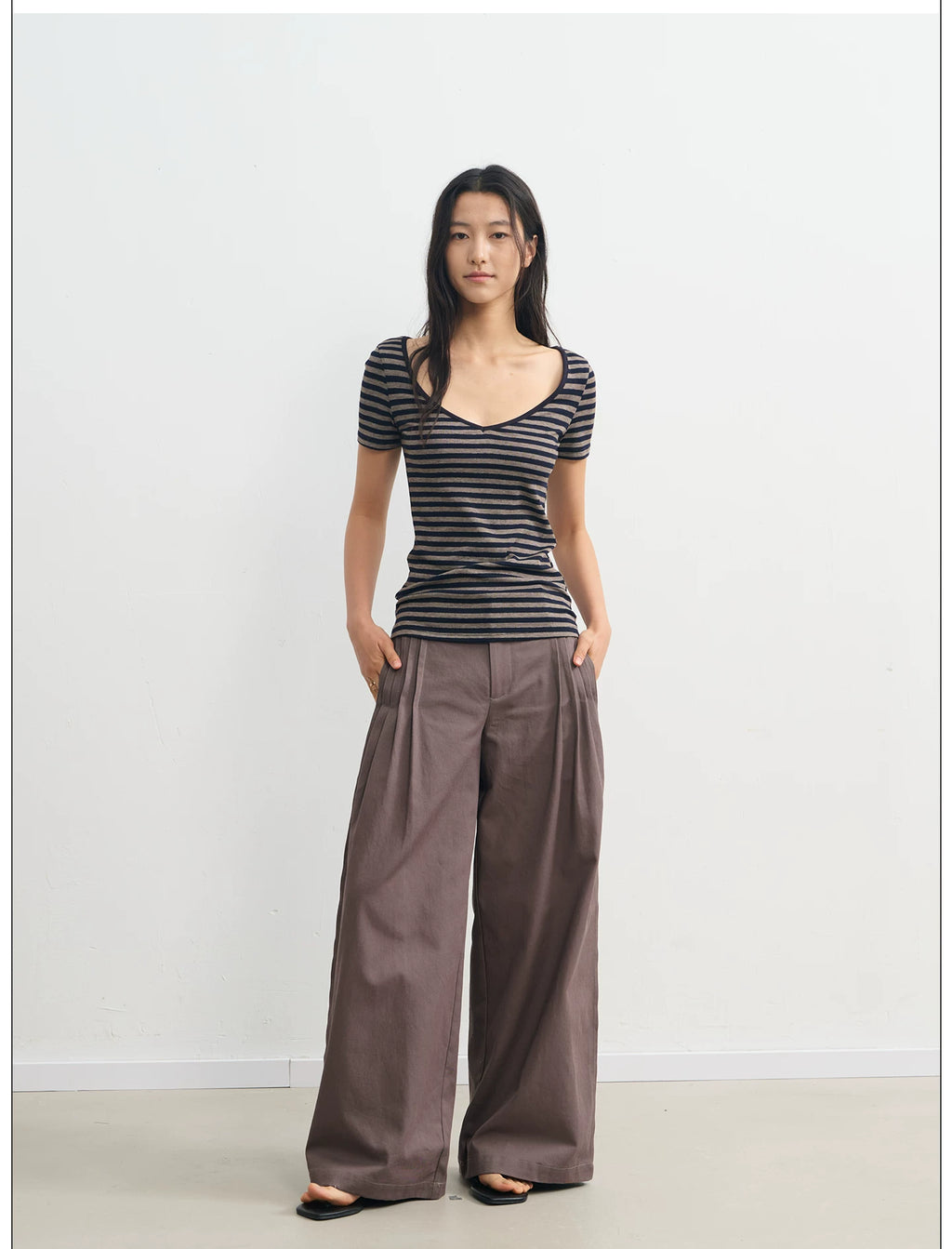 LINY LIBERTY Vintage Contrasting Stripes Loose Waist Tee