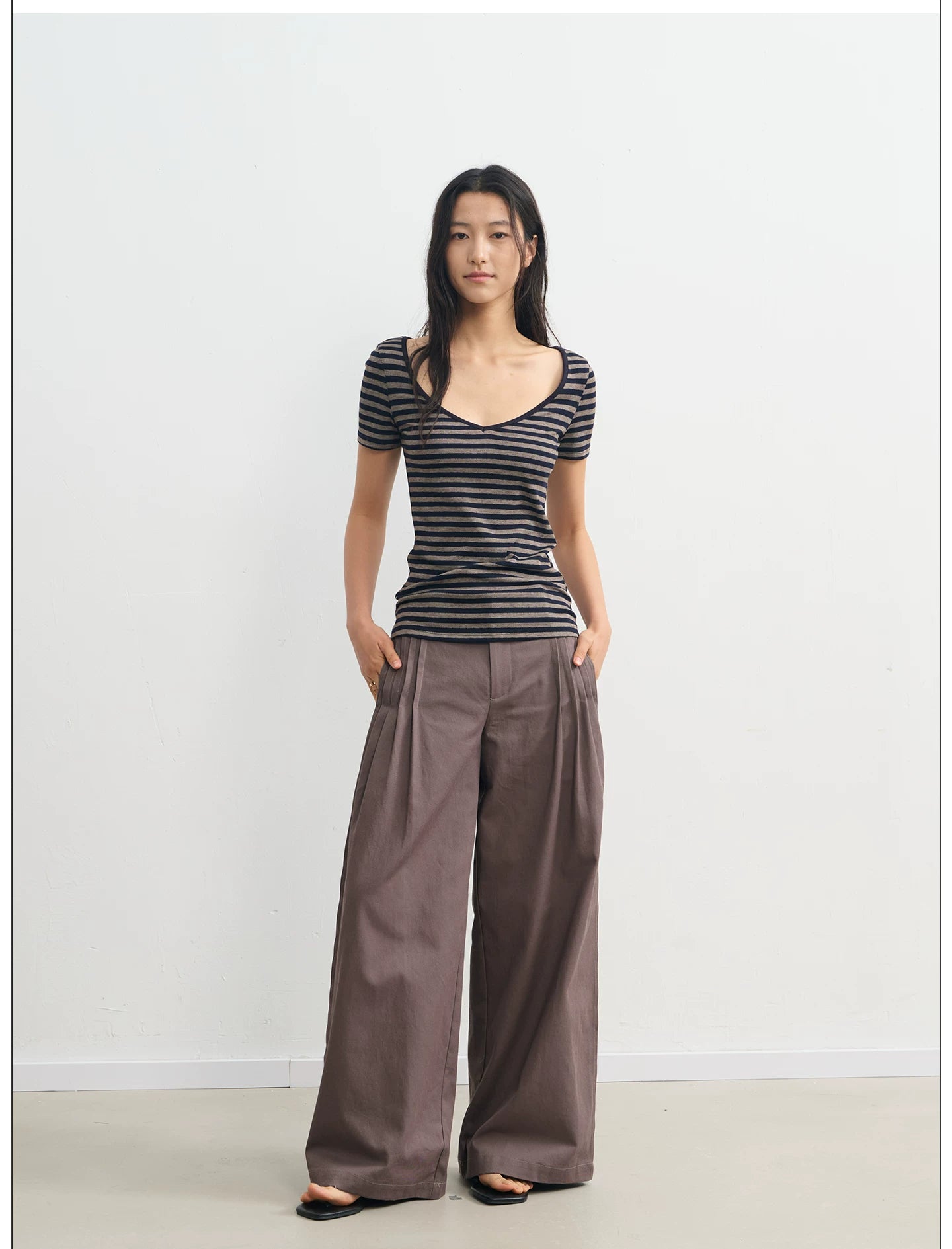 LINY LIBERTY Vintage Contrasting Stripes Loose Waist Tee