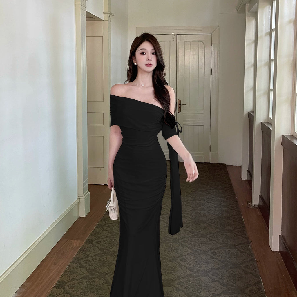 Instunning High-end Slanted Shoulder Streamer Dress