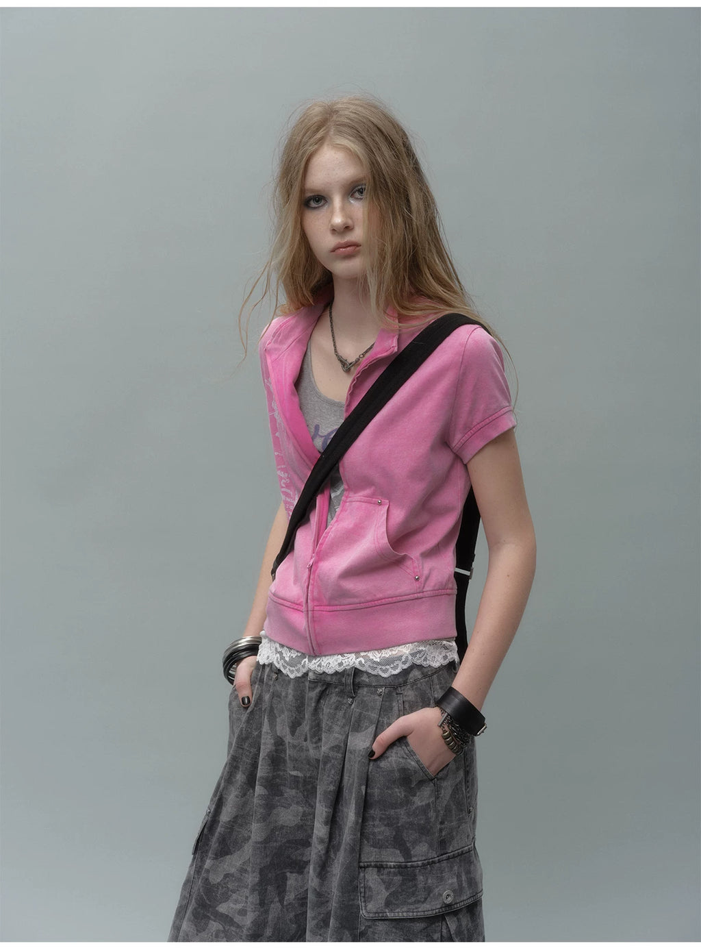 WearAndtear Stand Neck Rivet Short Stacked Tee