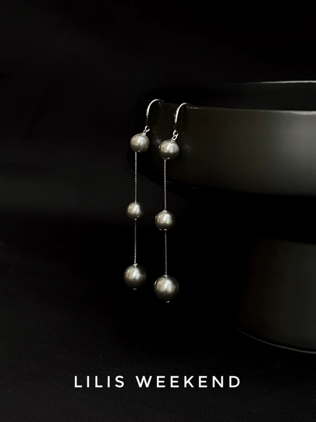Lilis Weekend Handmade Crystal Pearl Short URL Earrings