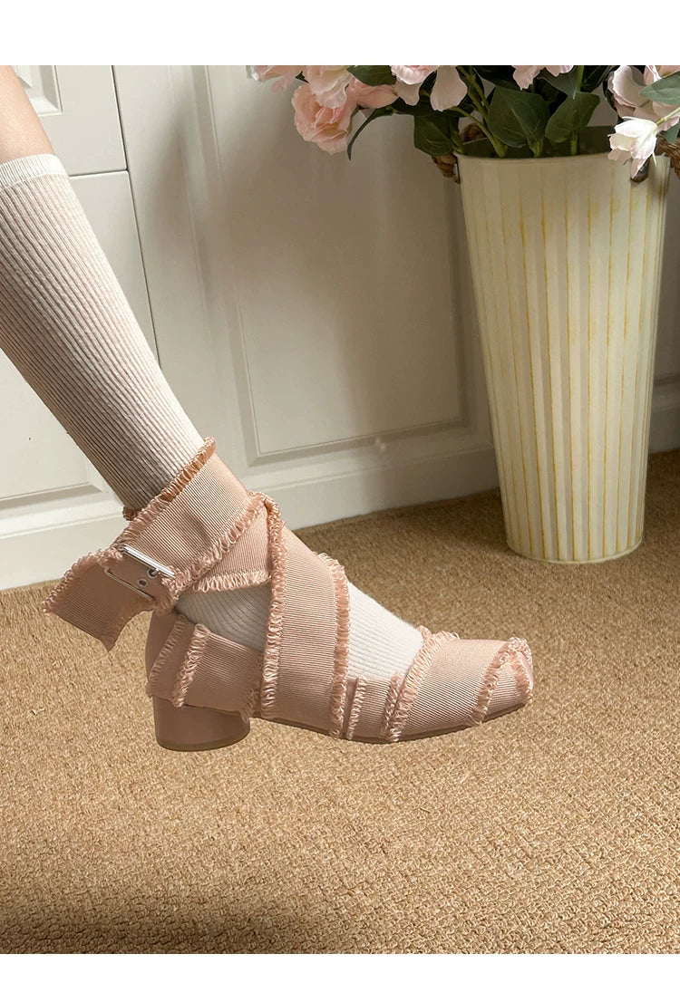 CHRNDXEE low-heeled vintage fringed cross-strap Mary Jane shoes