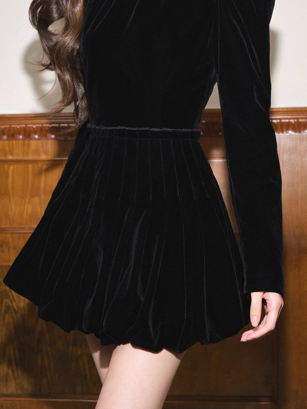 Avenement Velvet Lace Waist Slim Dress