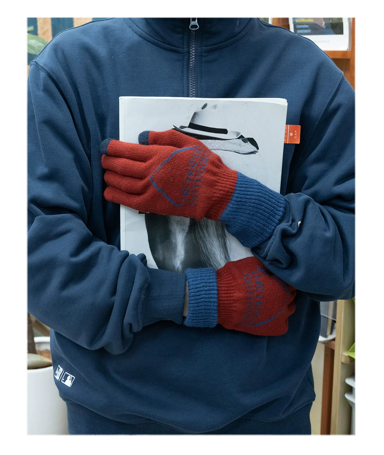 THE HOBOO Jacquard Knitted Wool Gloves