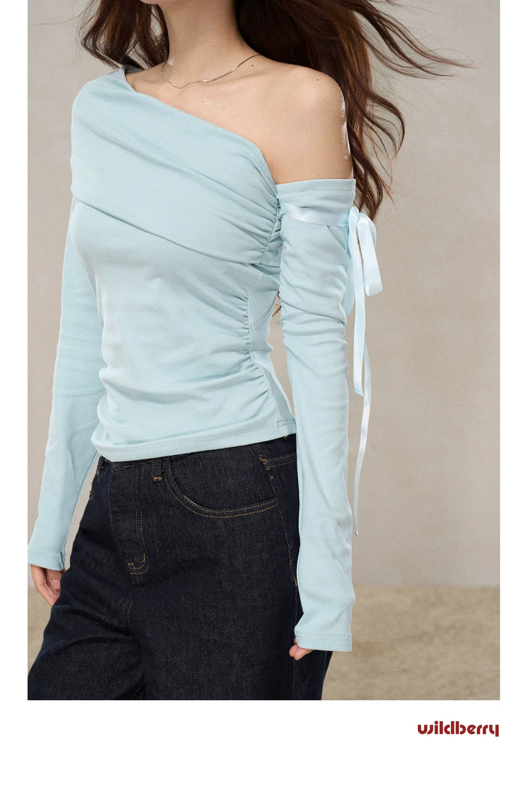 Wildberry Slanted Shoulder Knitted Slim Long Sleeves
