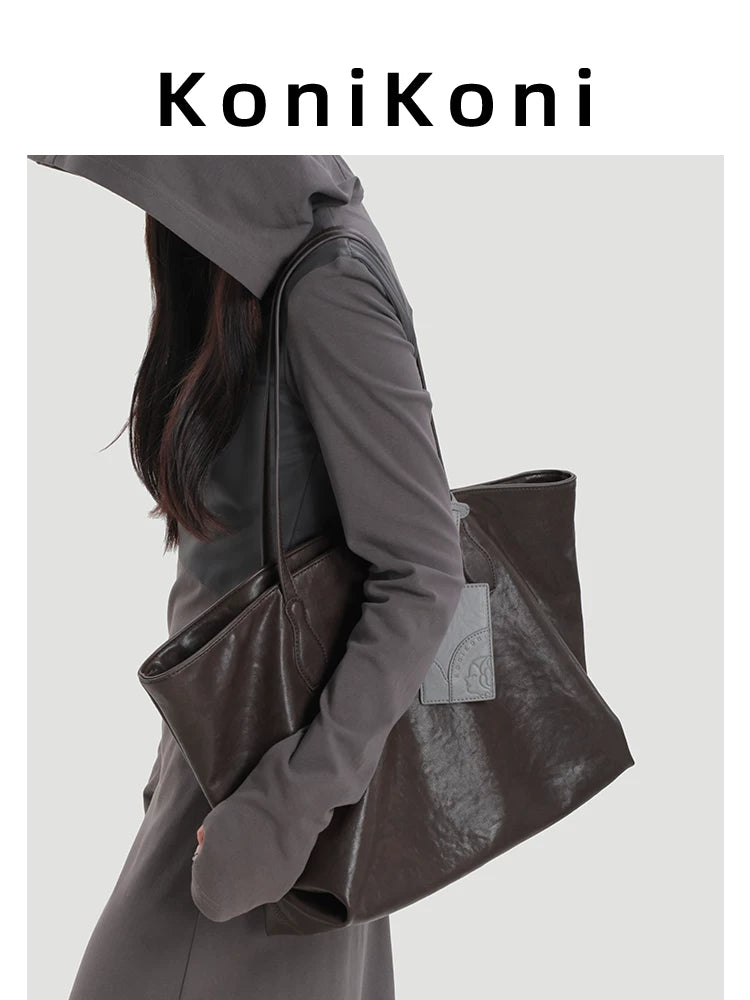 KoniKoni Niche Large Capacity Premium Textured Shoulder Bag