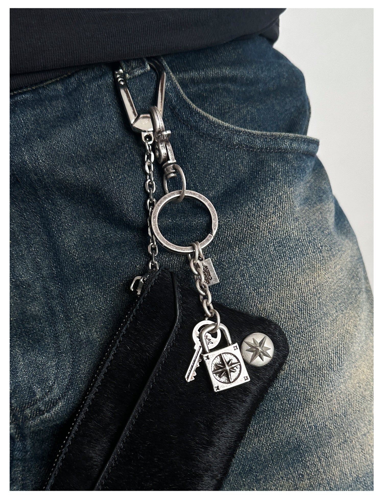 Remedy pendant lock key ring keychain