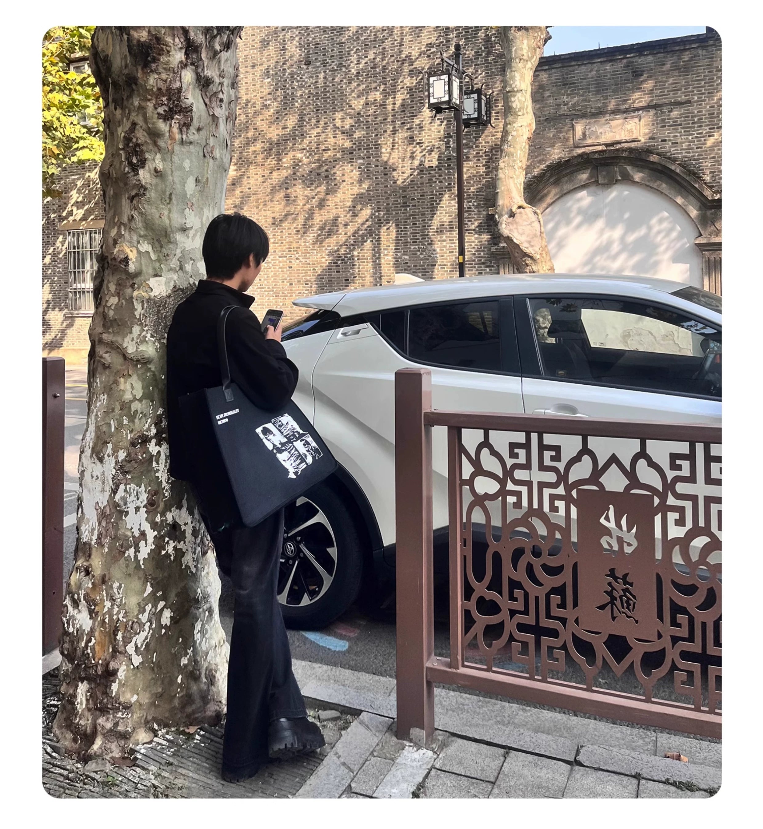 BTSG X EMCTWO original large-capacity LOGO student tote bag