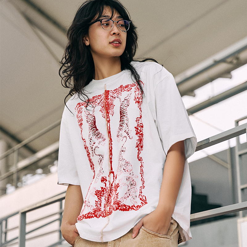Officill Stitching Loose Round Neck Retro Tee