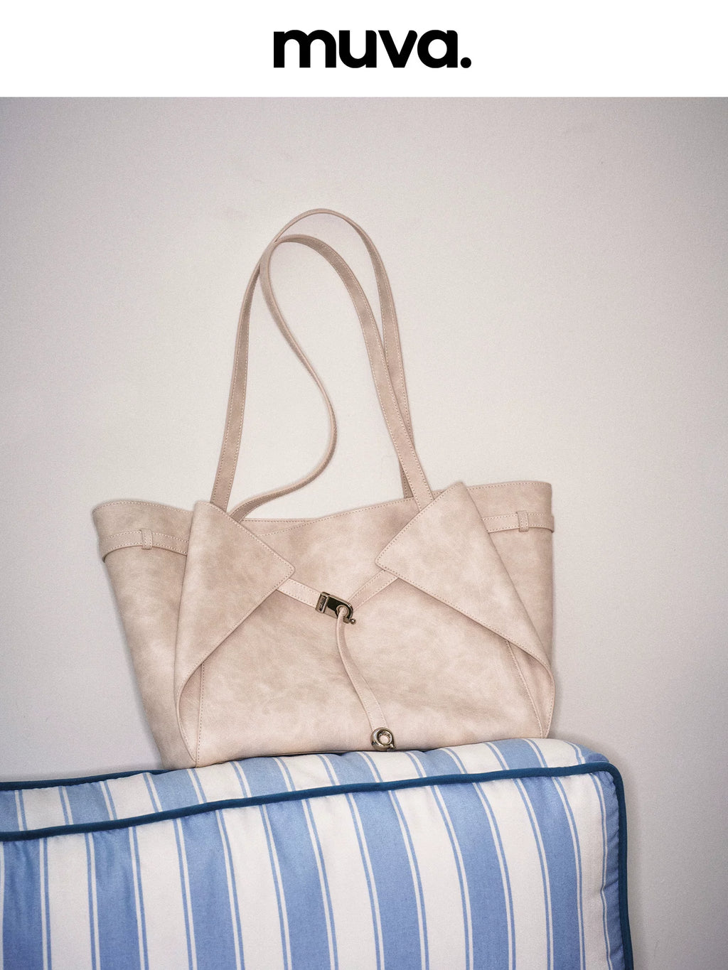 Muva Retro Versatile Large Capacity Tote Bag