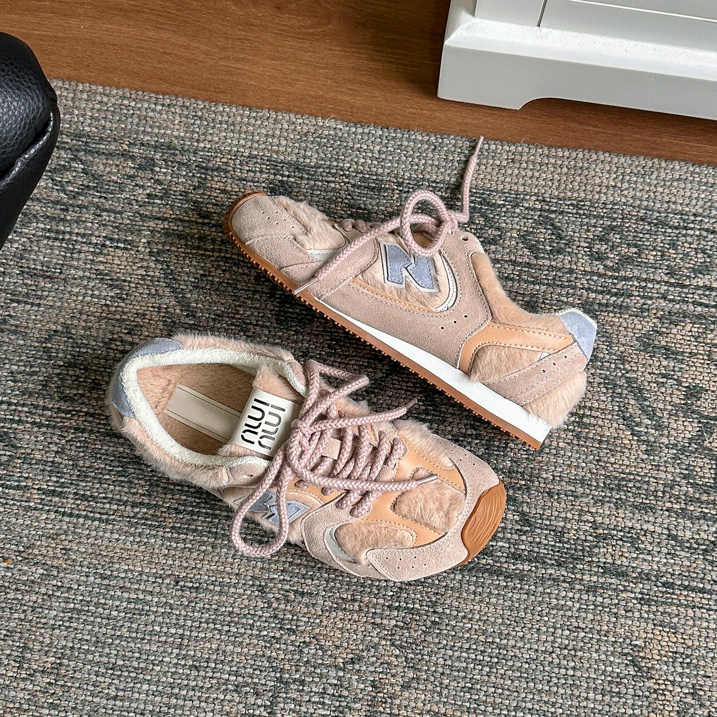 Lidaren Produced Leather Casual Fleece Warm Forrest Gump Shoes