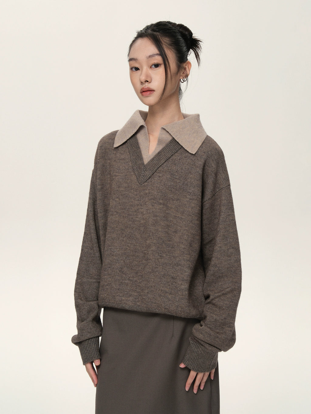Set for Life V-neck Lapel Color Matching Thin Long-sleeved Sweater