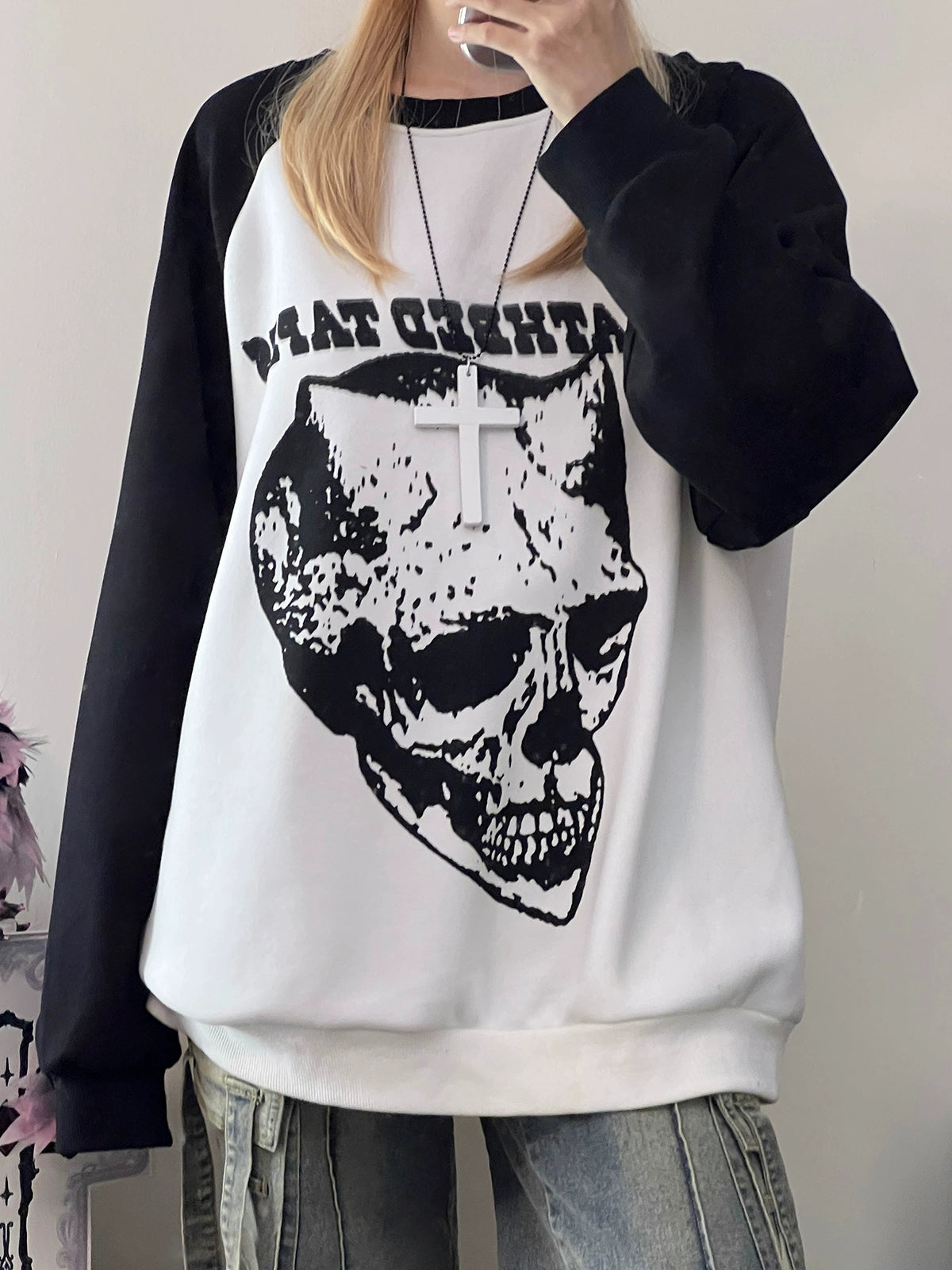 WETBODY Dark Street Loose Skull Top
