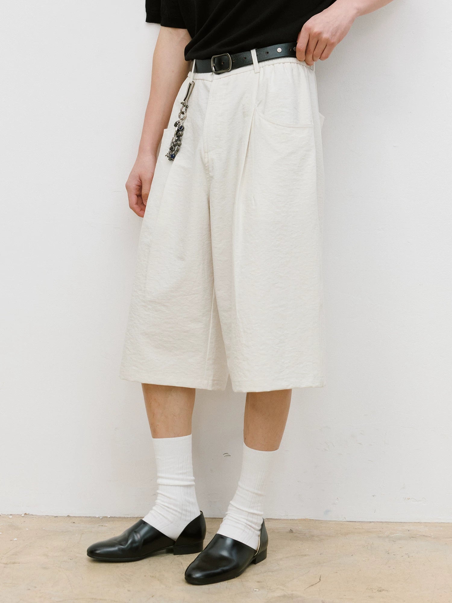 LR MADE Pleated Simple Seven-point Shorts