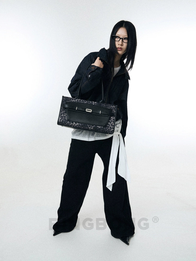 BINGBONG Black Panther Leather Large Capacity Cool Spicy Tote Bag