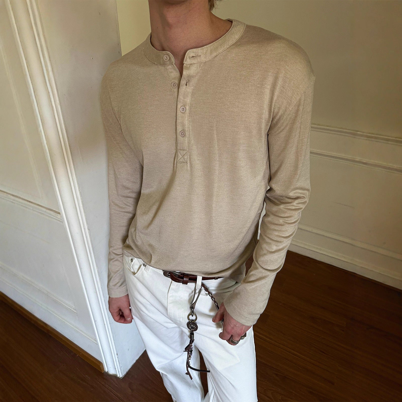 EME Henly Collar Bottom Long Sleeve