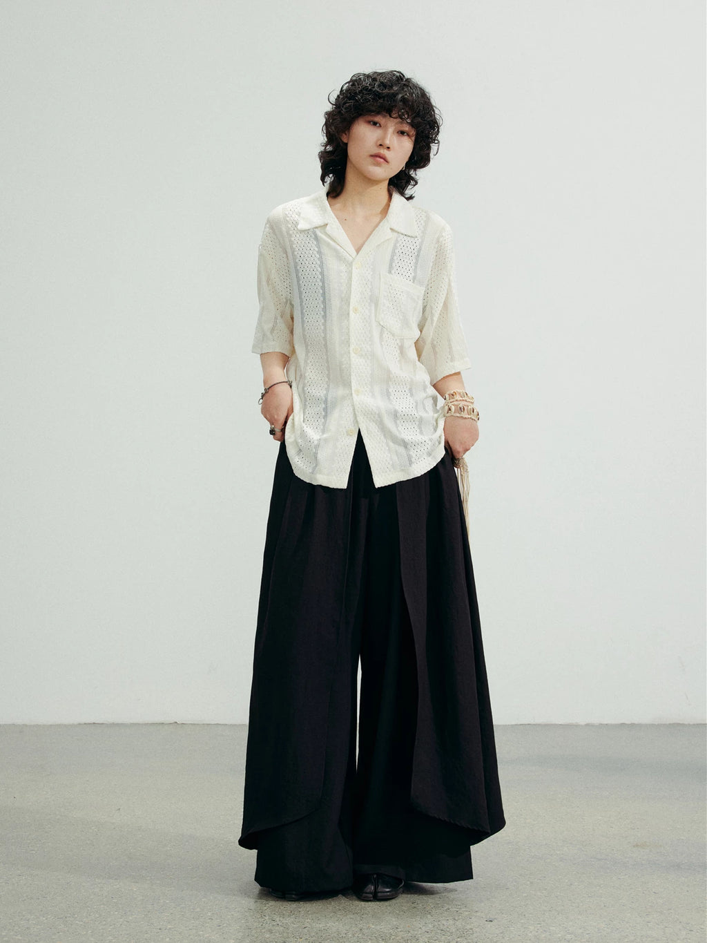 SUNYVONNE Rhombus Hollow Loose Short Sleeve Shirt