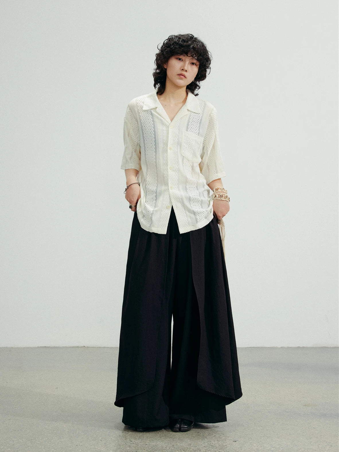 SUNYVONNE Rhombus Hollow Loose Short Sleeve Shirt