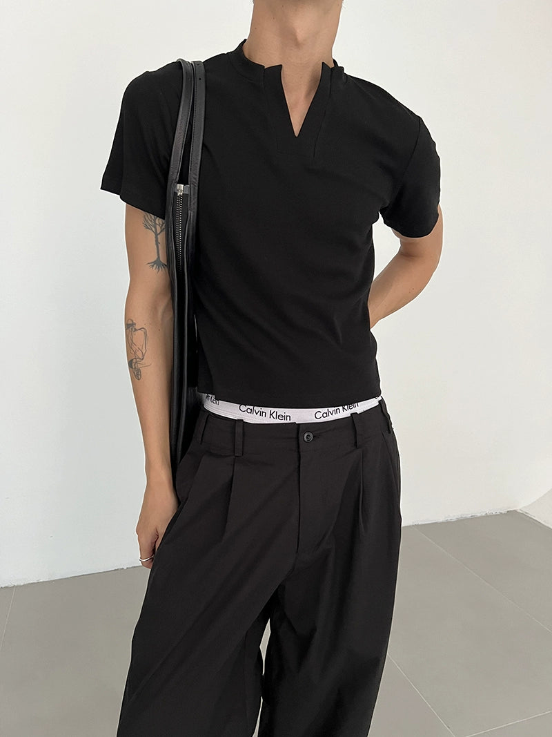 COLN Scissor Collar Slim Short Tee