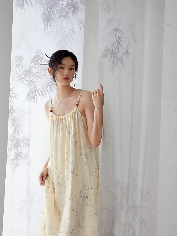 Yuenei new Chinese suspender nightdress