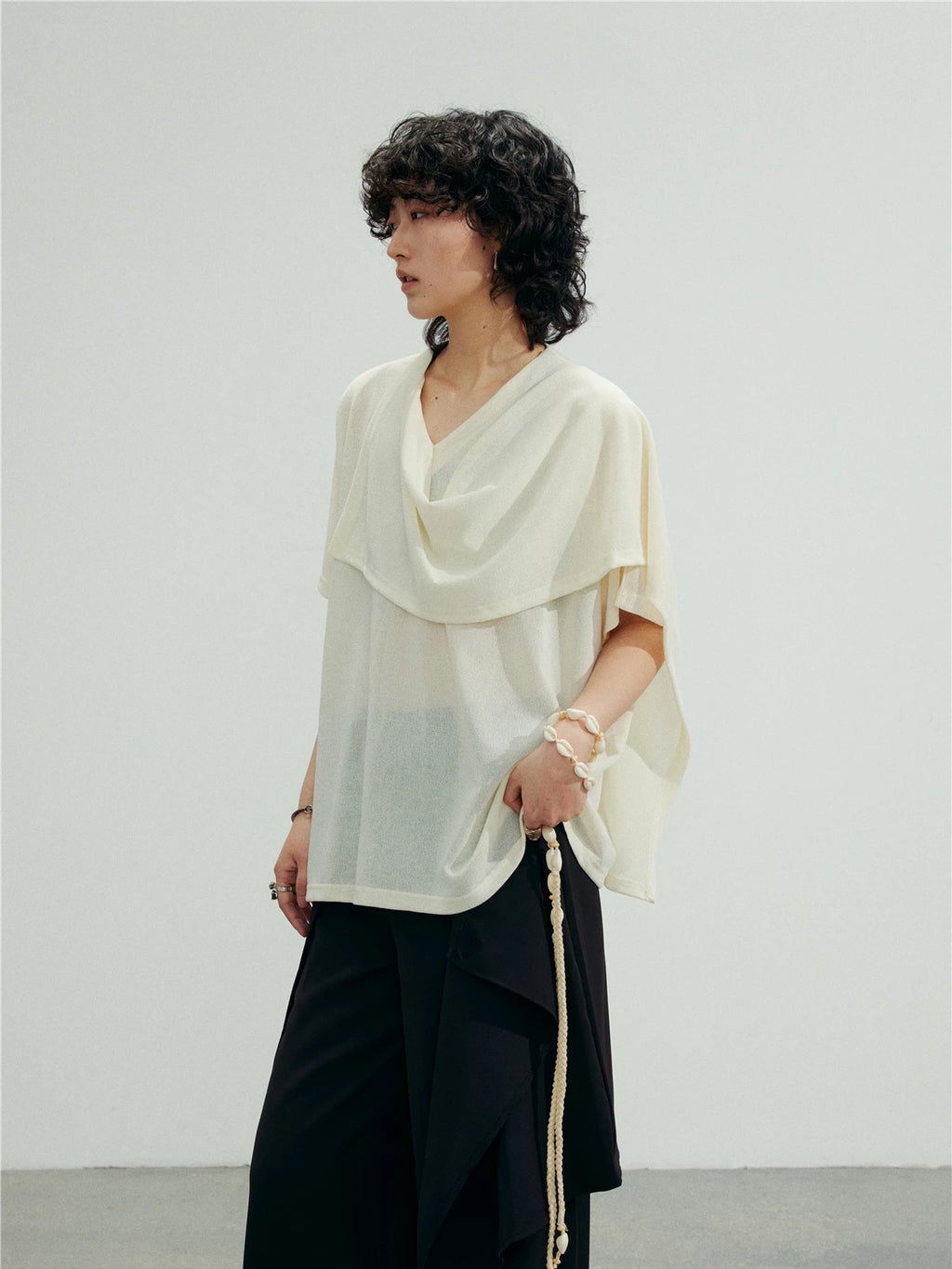 SUNYVONNE V-neck Irregular Ice Silk Knitted Shawl Tee