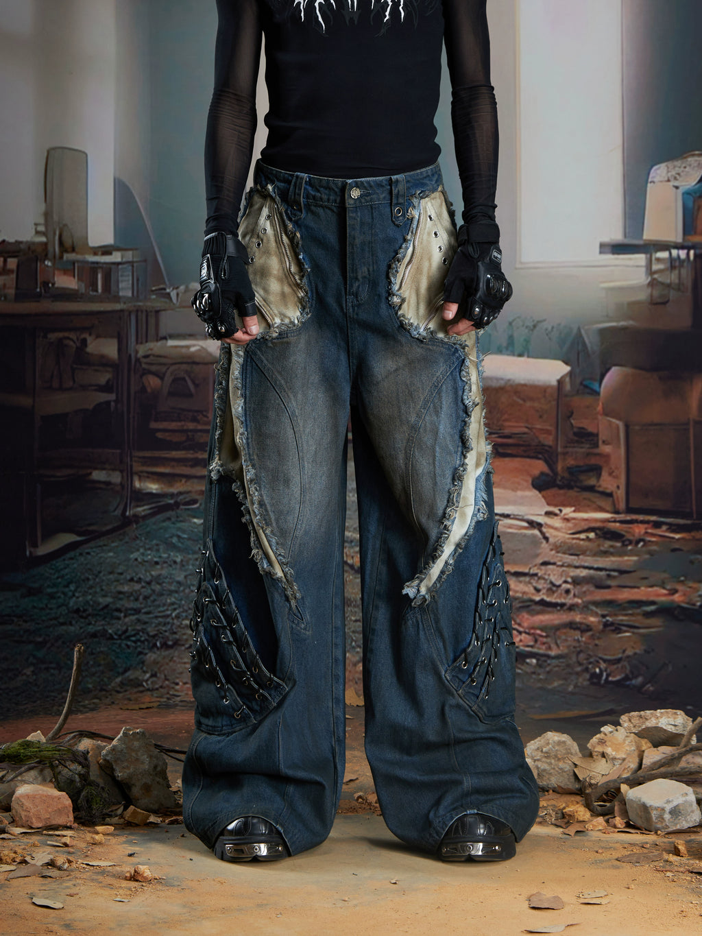 NOMANIAI Stitched Rough-rimmed Fringed Baggy Jeans