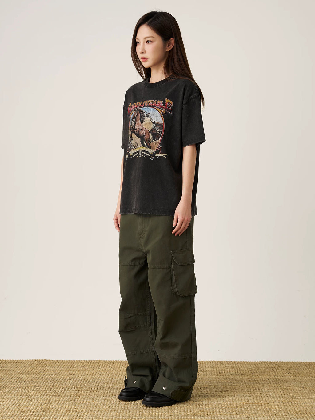 GOODLIVEABLE Retro Versatile Casual Tee