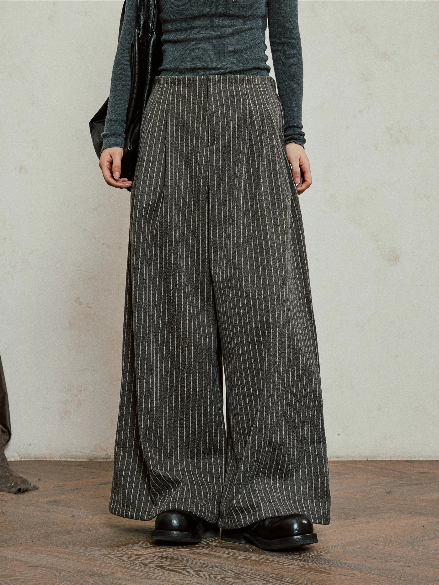 SUNYVONNE Striped Woolen Slacks
