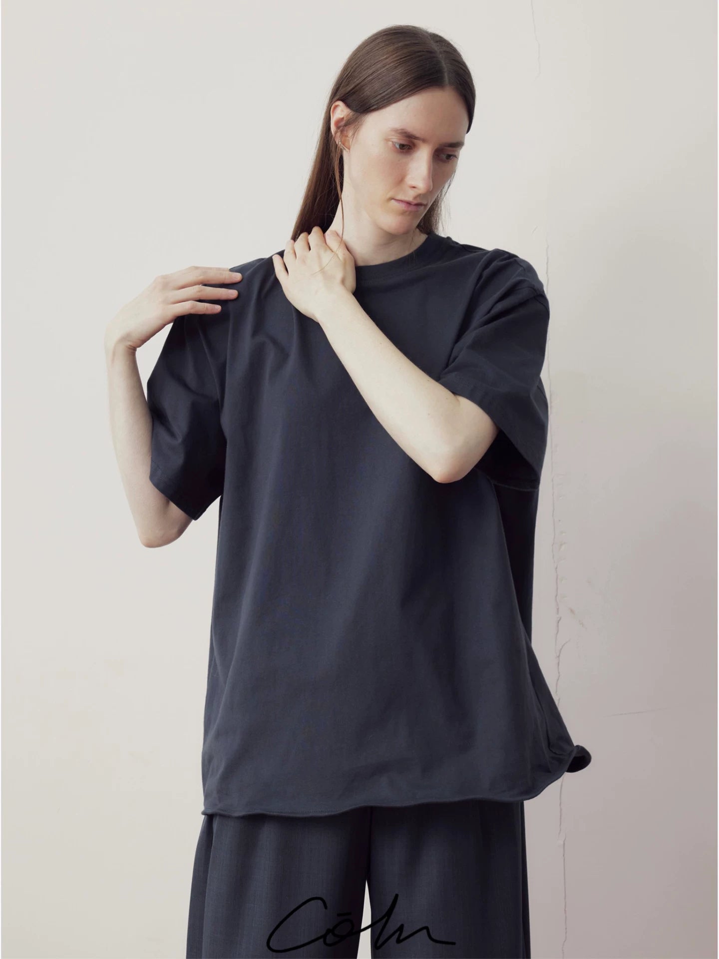 COLN Breathable Casual Loose Tee