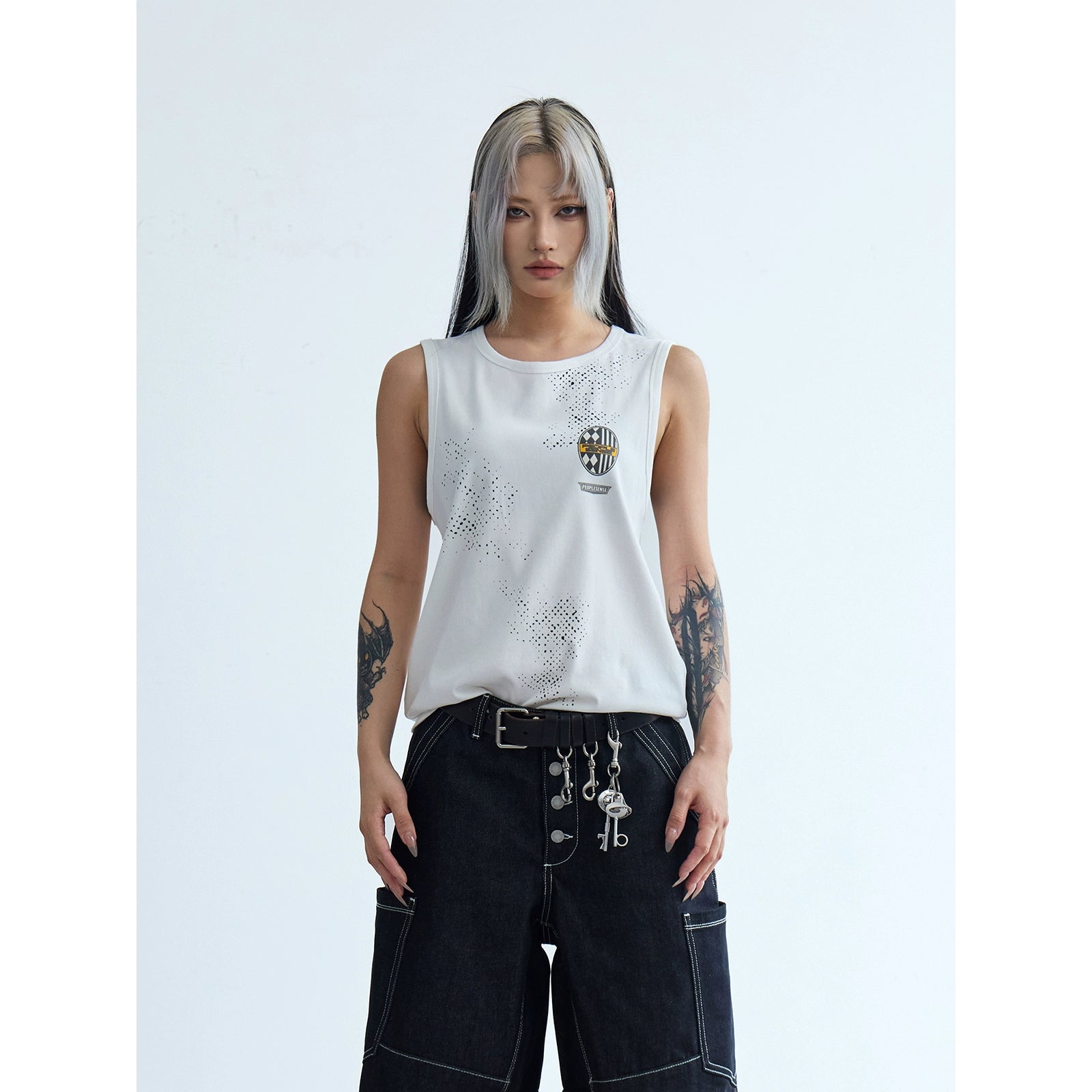 PEOPLESENSE Badge Print Old Primer Sleeveless Vest