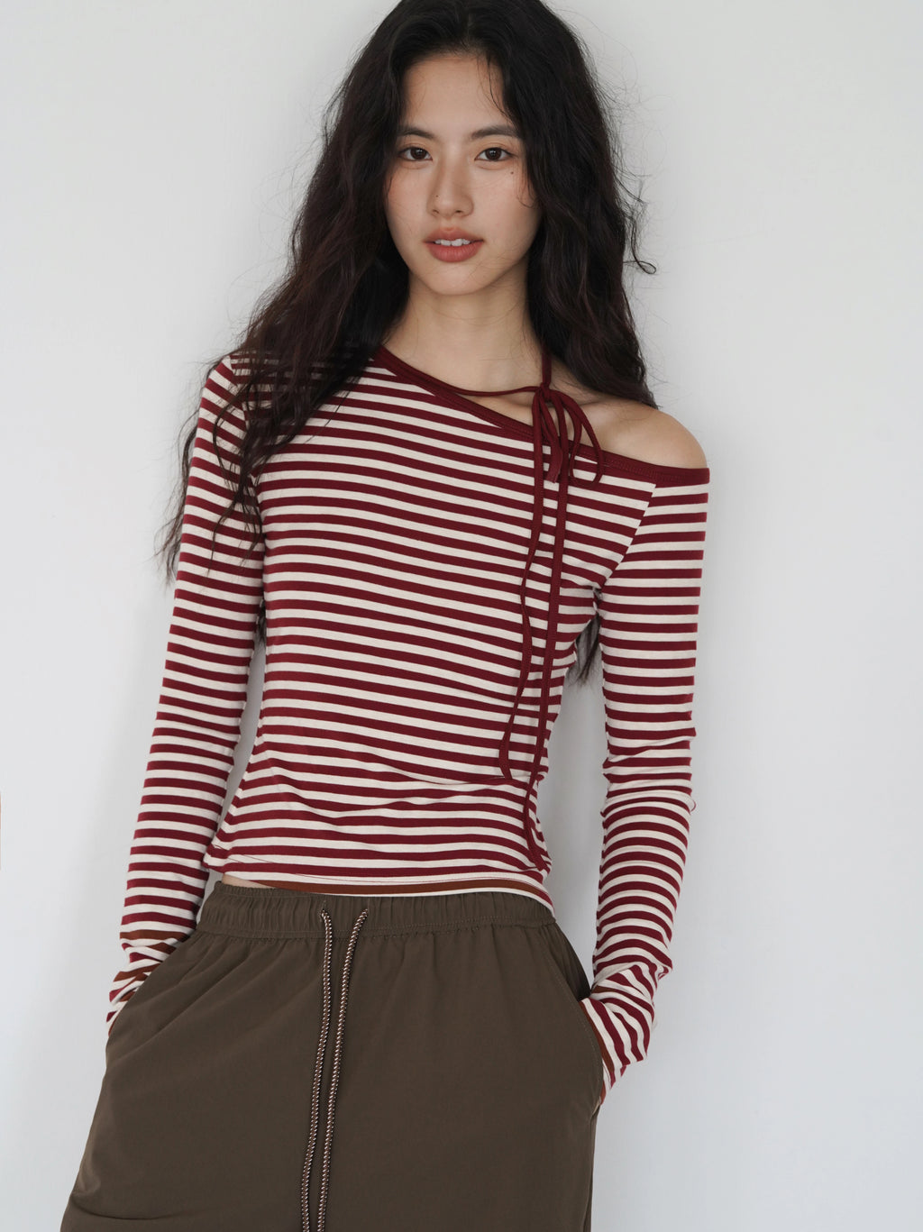 EIGHTHMONTH Striped Off-the-shoulder Strap Korean Long Sleeve