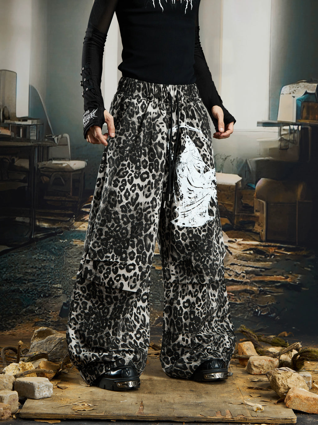 NOMANIAI Niche Leopard Print Loose-fitting Wide-leg Slacks