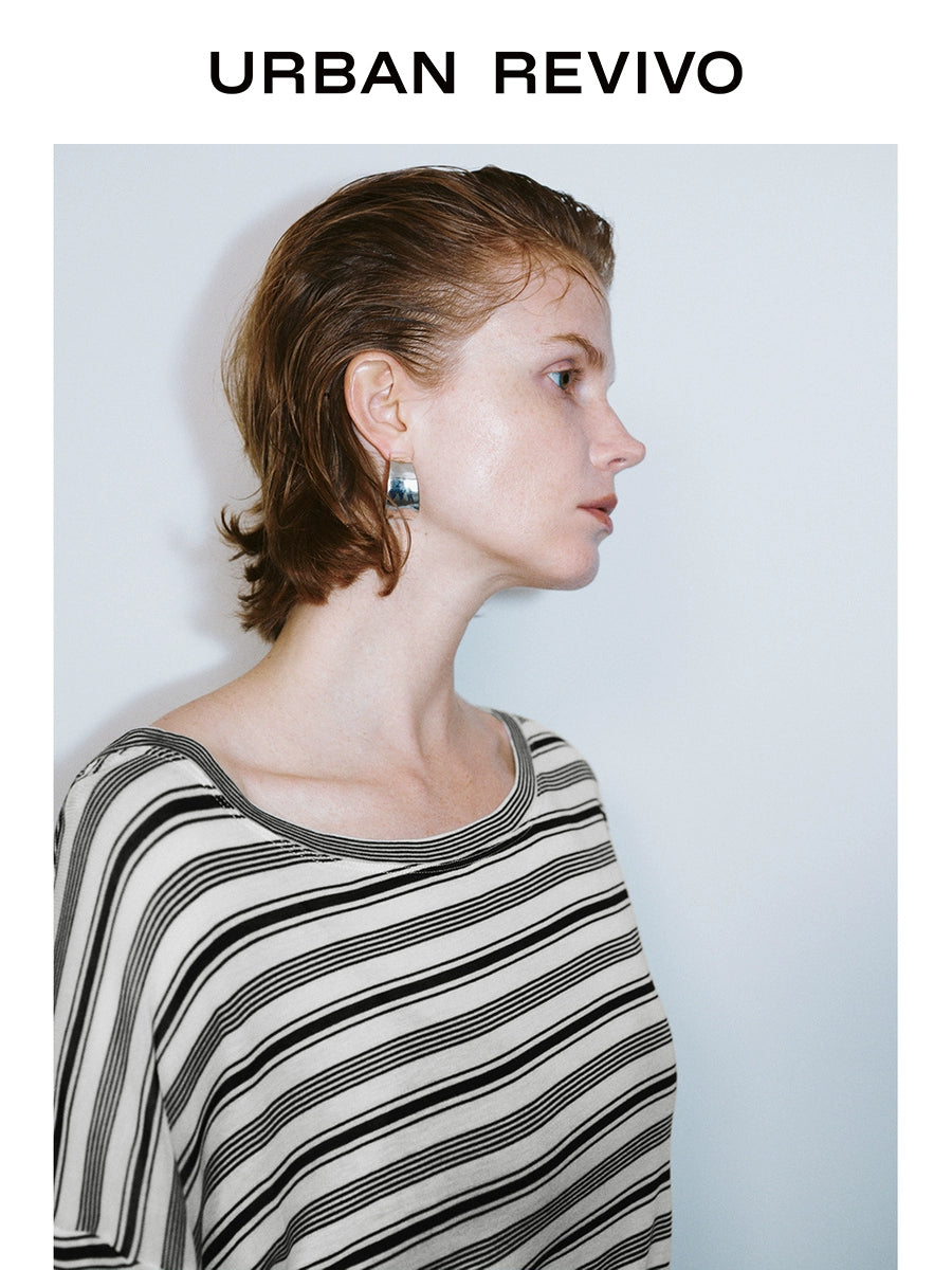 URBAN REVIVO Contrast Striped Slash Neck Pleated Long Sleeve