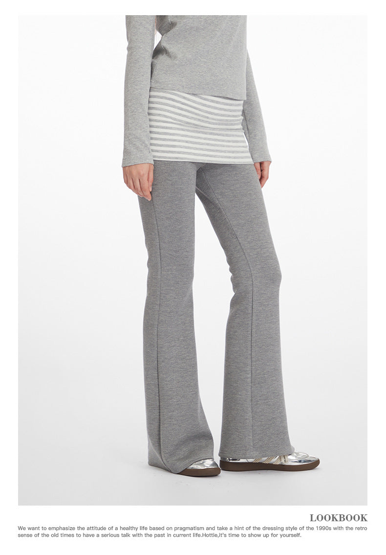 Nariele Waist Small Feet Micro-flared Slacks