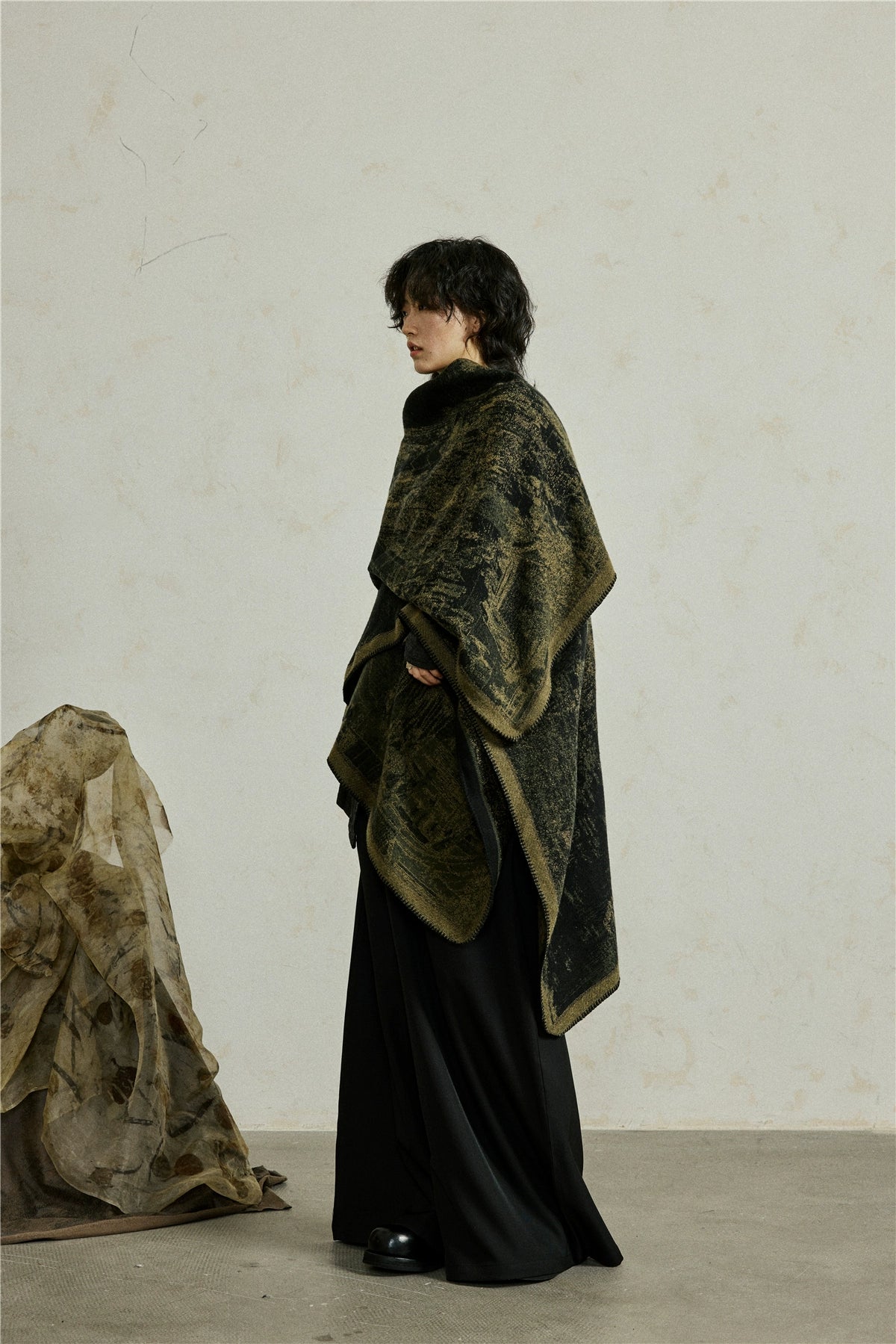 SUNYVONNE Ink Painting Split Cloak Large Shawl