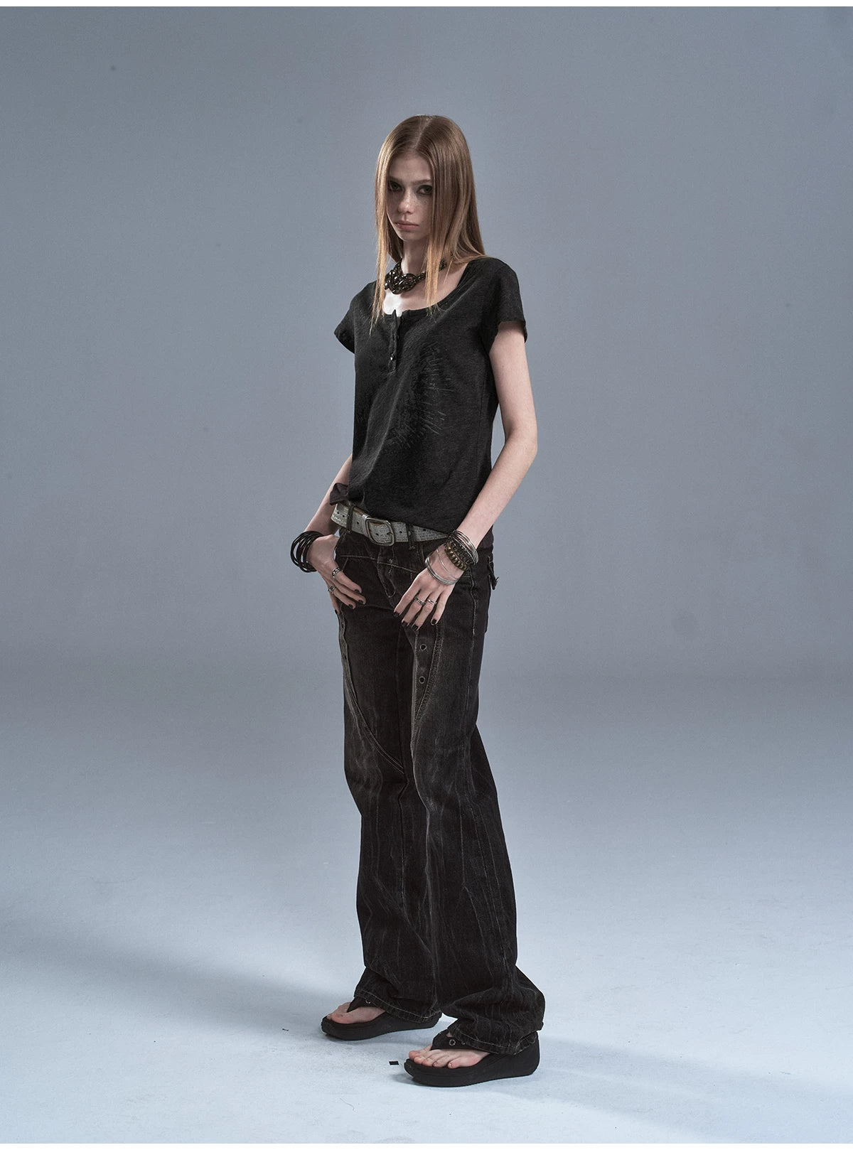 WearAndtear Large Round Neck Print Drape Light Tee