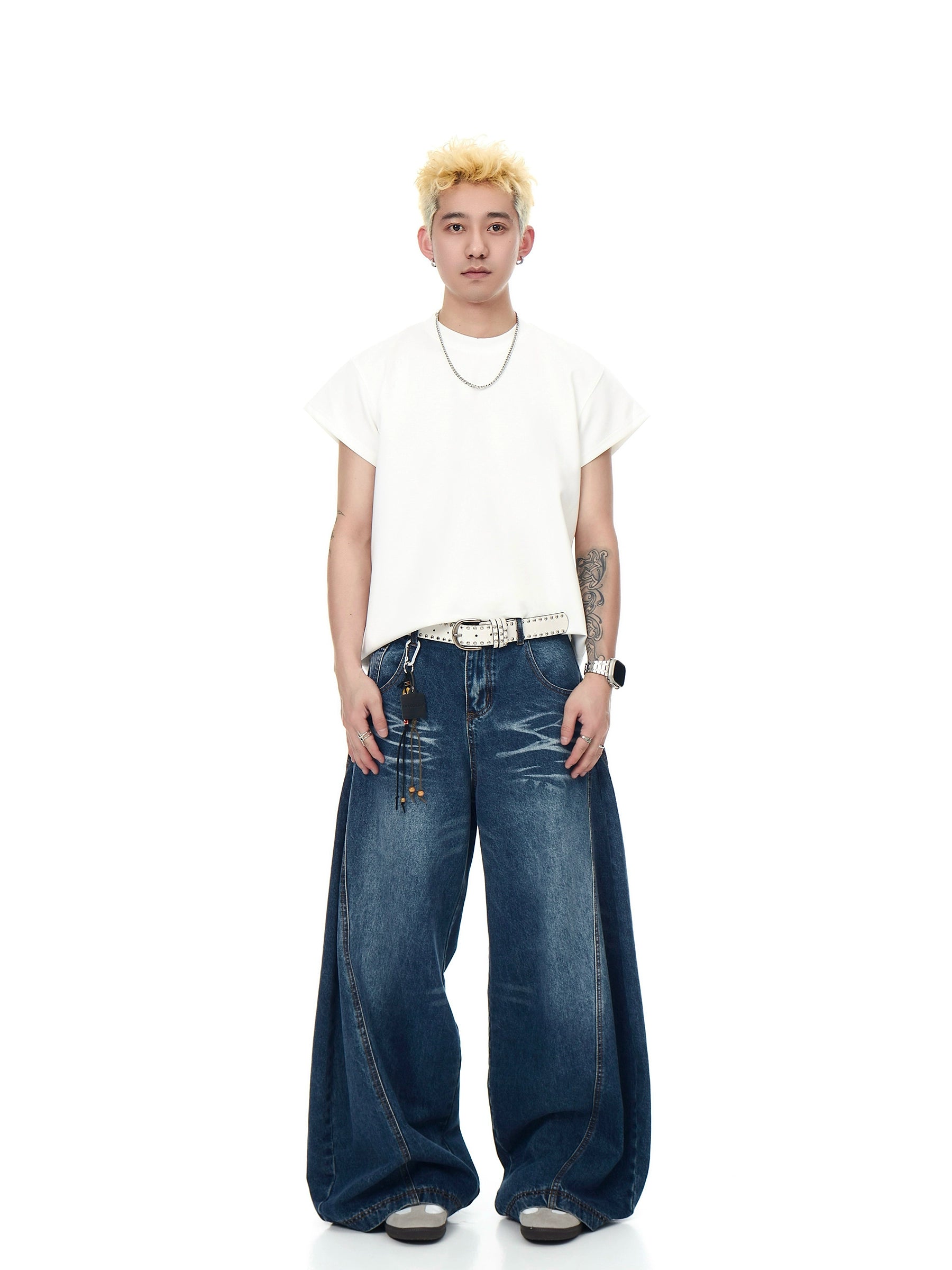 BLACKLISTS American Front Shoulder Solid Color Tee