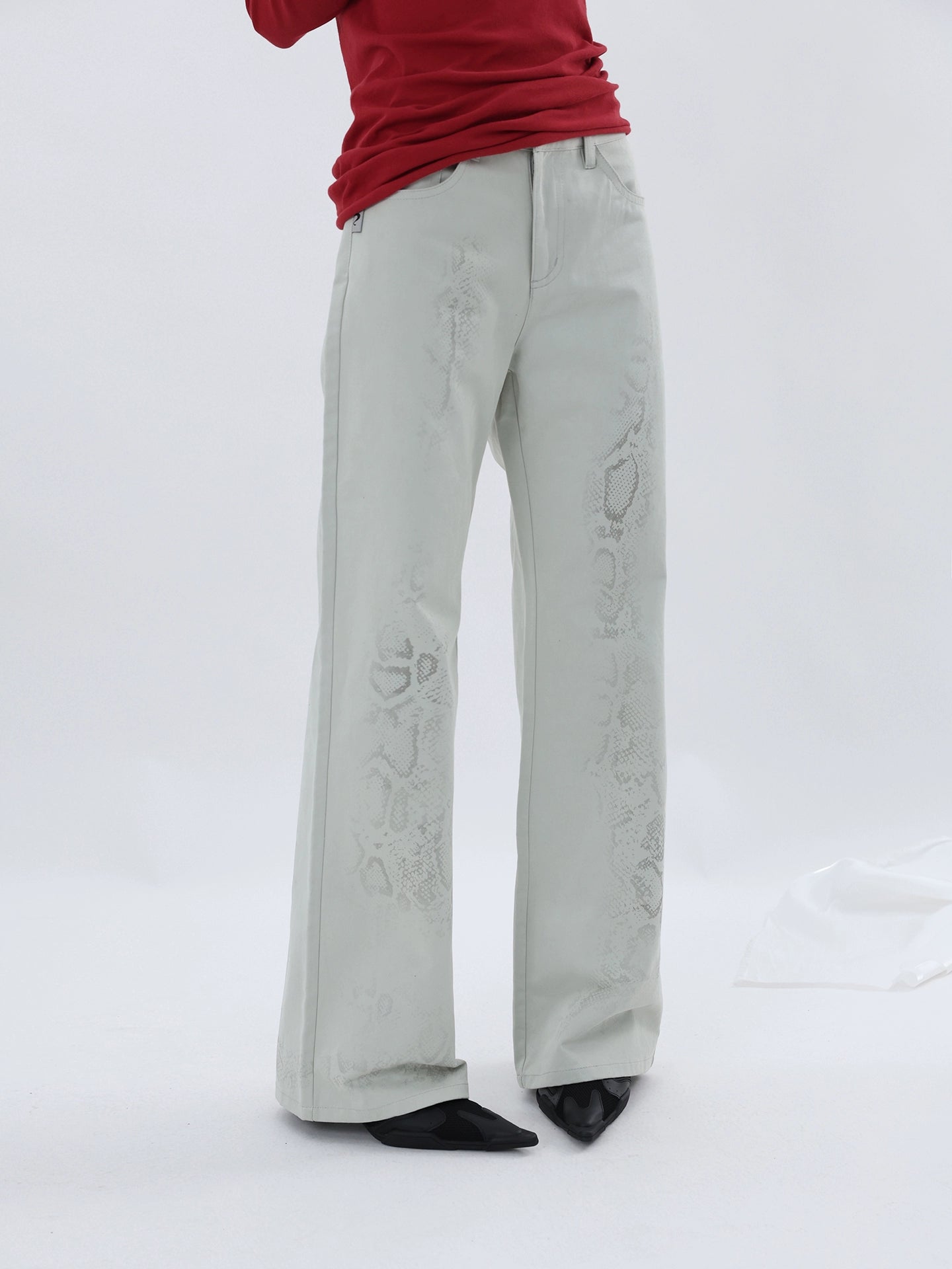 FUZZYKON Gradual Change Animal Texture Straight Jeans